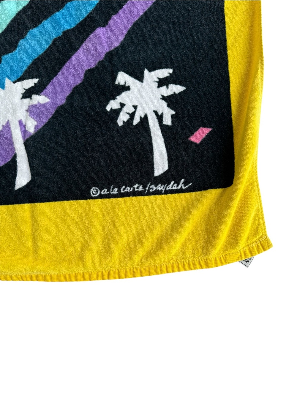 Vintage 90s Surf Graphic Beach Towel - Picture 6 of 6